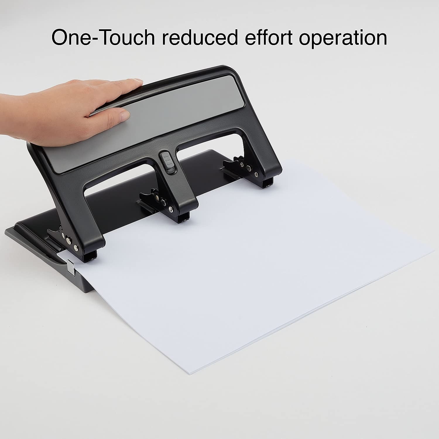image:imageStaples OneTouch HeavyDuty 3Hole Punch 30Sheet Capacity Black LowForce Punch